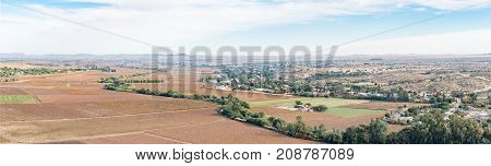 A panoramic view of Keimoes and vineyards as seen from the viewpoint on Tierberg (Tiger Mountain)