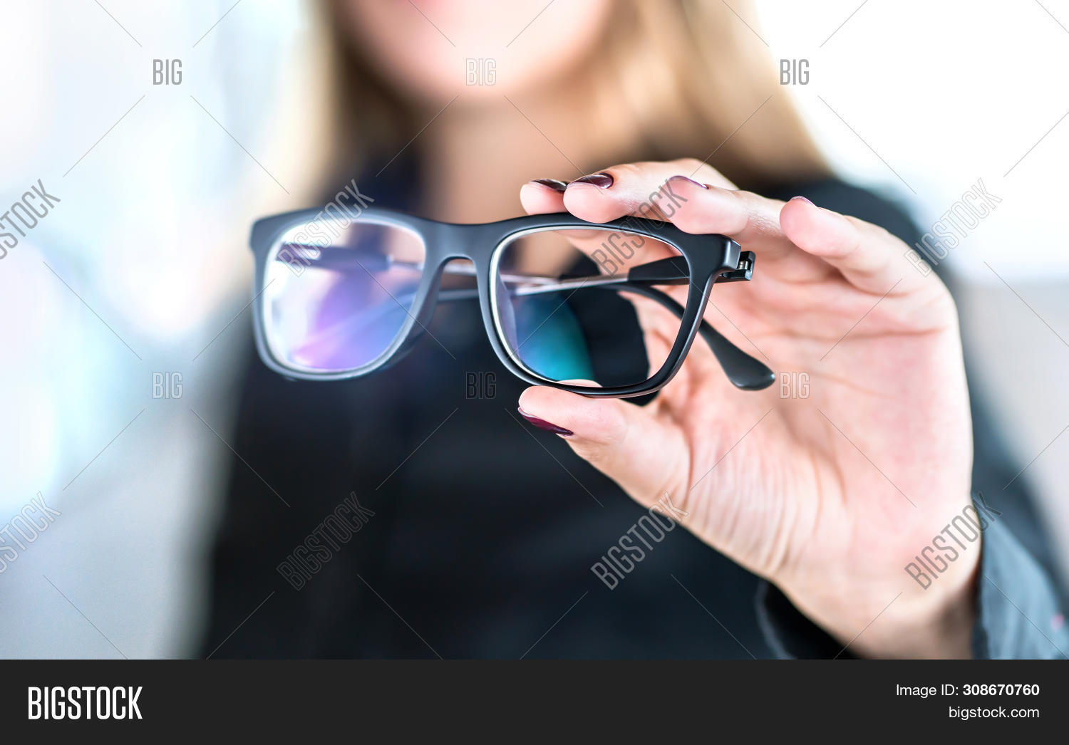 eyeglasses optometrist