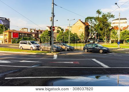 Bucharest, Romania - 2019. Traffic On The Main Bulevard Of Bucharest. Downtown Bucharest Junction Wi