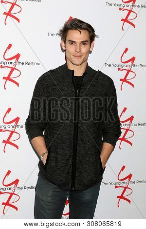 LOS ANGELES - JUN 23:  Mark Grossman at the Young and The Restless Fan Club Luncheon at the Marriott Burbank Convention Center on June 23, 2019 in Burbank, CA