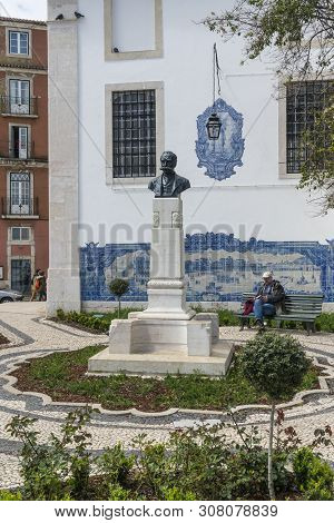 Lisbon, Portugal. April 2018.  The Bust Of Julio De Castilho In Miradouro De Santa Luzia