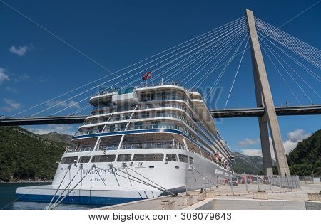 Dubrovnik, Croatia - 22 May 2019: Viking Star Cruise Ship Docked Under The Franjo Tudman Bridge In T