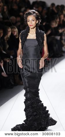 Zang Toi