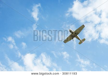 Avión