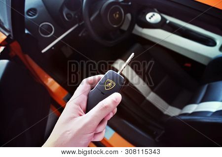 17 February 2011 Ukraine, Kiev. Man Holds The Key Of Lamborghini Gallardo Lp550-2 Valentino Balboni