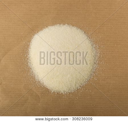 Dry Gelatine Powder And Granules Used As A Gelling Agent