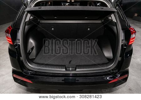 Novosibirsk, Russia - June 22, 2019:  Hyundai Creta, Close-up Of The Open Trunk, Front View. Photogr