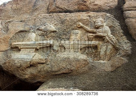 Bas Relief Image Of A King Performing Shivaling Puja On Rock Surface At Veerabhadreswara Temple In L