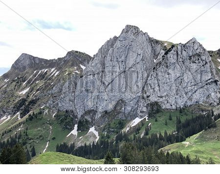 Tierberg And Bockmattlistock Mountains Above The Valley Wagital Or Waegital And Alpine Lake Wagitale