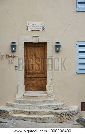 Mougins, France - April 03, 2019: The Sign With French Text Over The Door Says That Commander Lamy W