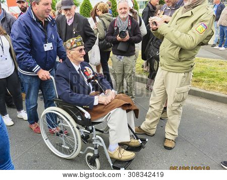 Sainte Mere, Normandy, France - June 06, 2019. D Day 75 Birthday Of French Liberation By Allied Coun