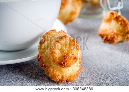 French Coconut Cookies Congolais