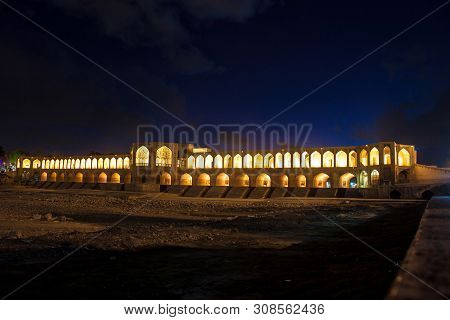 Night View Of Khajoo Bridge In Esfahan, Iran