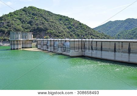 Pantano De Sau In The Province Of Barcelona
