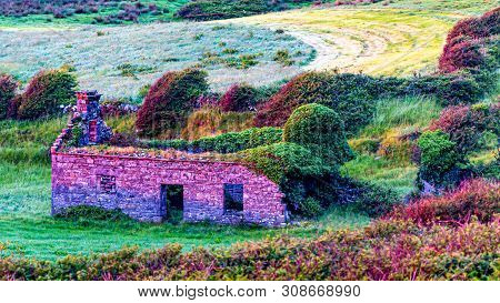 Beautiful Color Scheme By Sunset Over A Ruined House In The Meadow Near The Village Of Doolin, Wild 