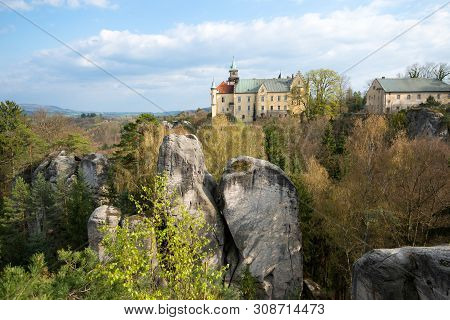 Hruba Skala Castle In The Heart Of Bohemian Paradise