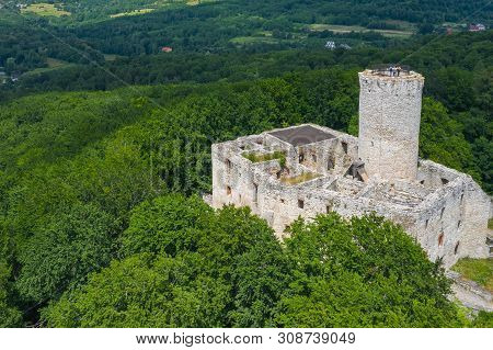 Babice, Poland - June 28, 2019: Aerial View Of Lipowiec Castle.. Historic Castle Lipowiec And Antiqu