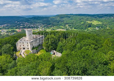 Babice, Poland - June 28, 2019: Aerial View Of Lipowiec Castle.. Historic Castle Lipowiec And Antiqu