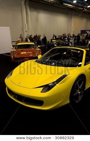 Žlutá 458 Spider