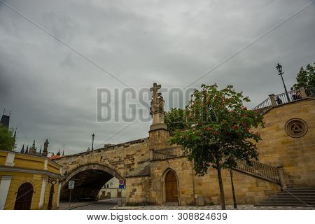 Prague, Czech Republic: Karluv Most. The Famous Beautiful And Ancient Charles Bridge, A Popular Plac