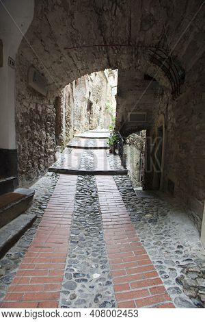 Dolceacqua (im), Italy - December 19, 2017: View Of Old Houses In The Inside Of Dolceacqua Village, 