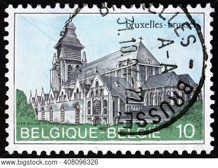 Belgium - Circa 1984: A Stamp Printed In Belgium Shows Notre-dame De La Chappelle (the Church Of Our