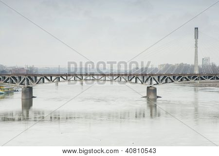 Swietokrzyski 다리, 바르샤바, 폴란드입니다.