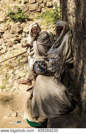 Lalibela, Ethiopia - Feb 14, 2020: Ethiopian People At The Famous Monastery Neakuto Leab Near Lalibe