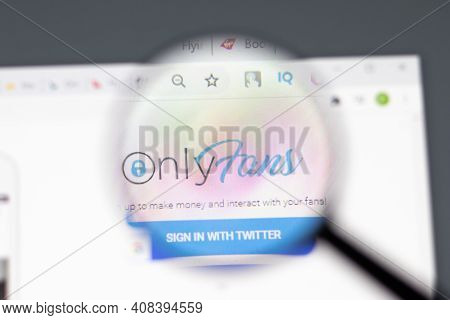 New York, Usa - 15 February 2021: Onlyfans Website In Browser With Company Logo, Illustrative Editor
