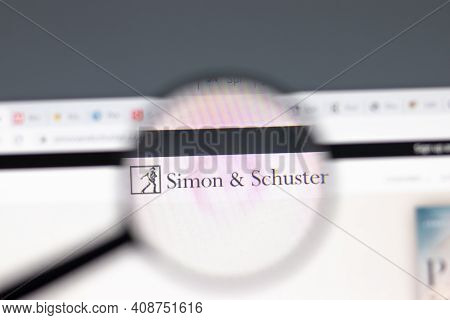 New York, Usa - 15 February 2021: Simon Schuster Website In Browser With Company Logo, Illustrative 