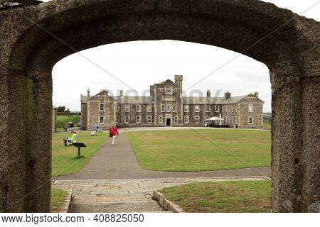 Falmouth (england), Uk - August 15, 2015: A View Of Pendennis Castle And Park, Falmouth, Cornwall, E