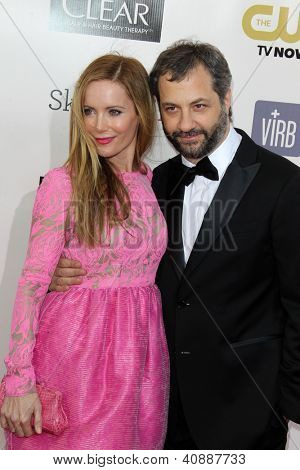 LOS ANGELES - JAN 9:  Leslie Mann, Judd Apatow arrives at the 18th Annual Critics' Choice Movie Awards at Barker Hangar on January 9, 2013 in Santa Monica, CA