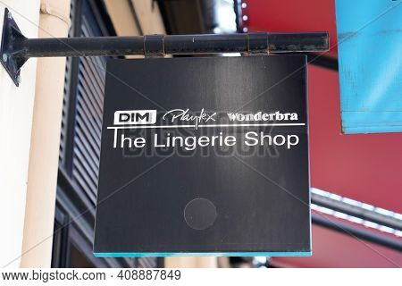Bordeaux , Aquitaine France - 02 16 2021 : Dim Playtex Wonderbra Group Logo And Sign Text Of Lingeri