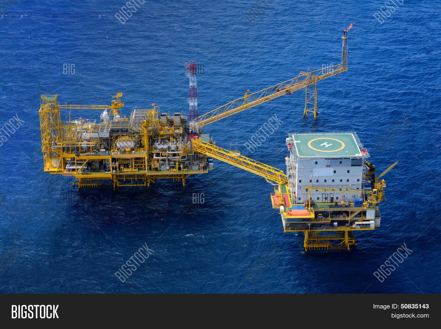 Offshore Oil Rig Image & Photo (Free Trial) | Bigstock