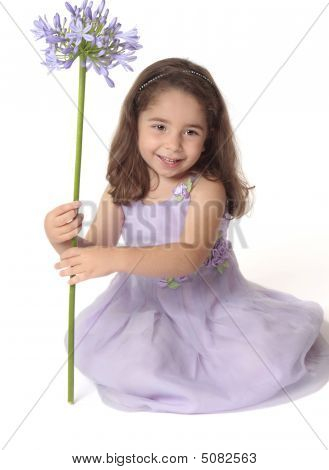 Pretty Girl Holding fiore