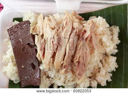 Rice Steamed With Chicken