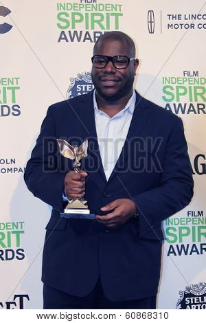 LOS ANGELES - MAR 1:  Steve McQueen at the Film Independent Spirit Awards at Tent on the Beach on March 1, 2014 in Santa Monica, CA
