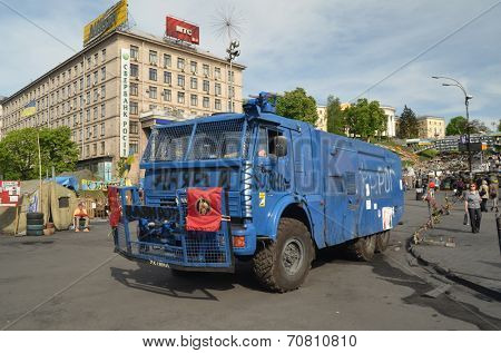 KIEV, UKRAINE - APR 28, 2014: Downtown, vandalised during revolution of dignity and occupation Kiev by peasants from Western Ukraine. .April 28, 2014 Kiev, Ukraine 