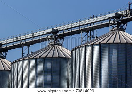 silos for agricultural goods in a warehouse