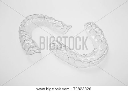 Translucent upper and lower essix retainers