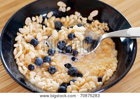 Cereal With Bluberries