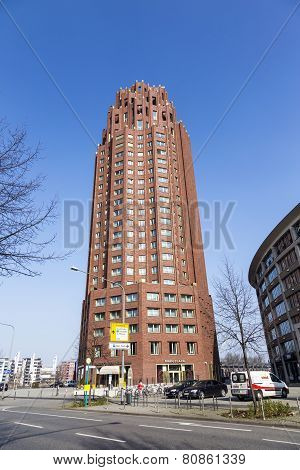 Main Plaza Skyscraper With Blue Sky