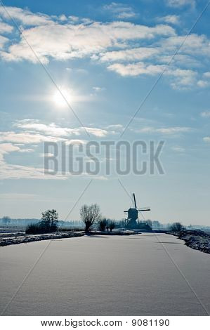 หนาว