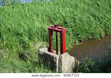 The Channel Lock Gate