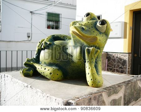 Reclining Frog