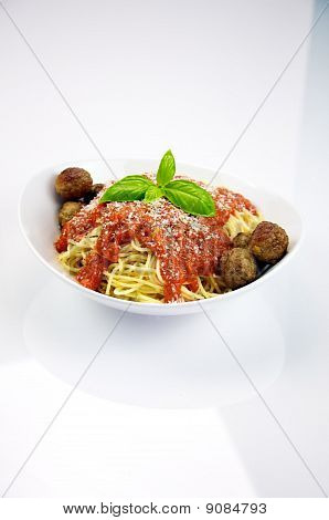 Spaghetti z klopsikami