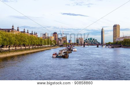 View Of The River Thames Towards Lambeth Bridge - London