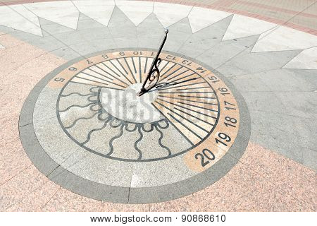 Sun clock