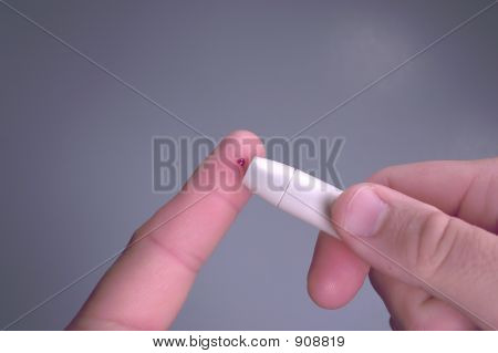 At få en dråbe blod