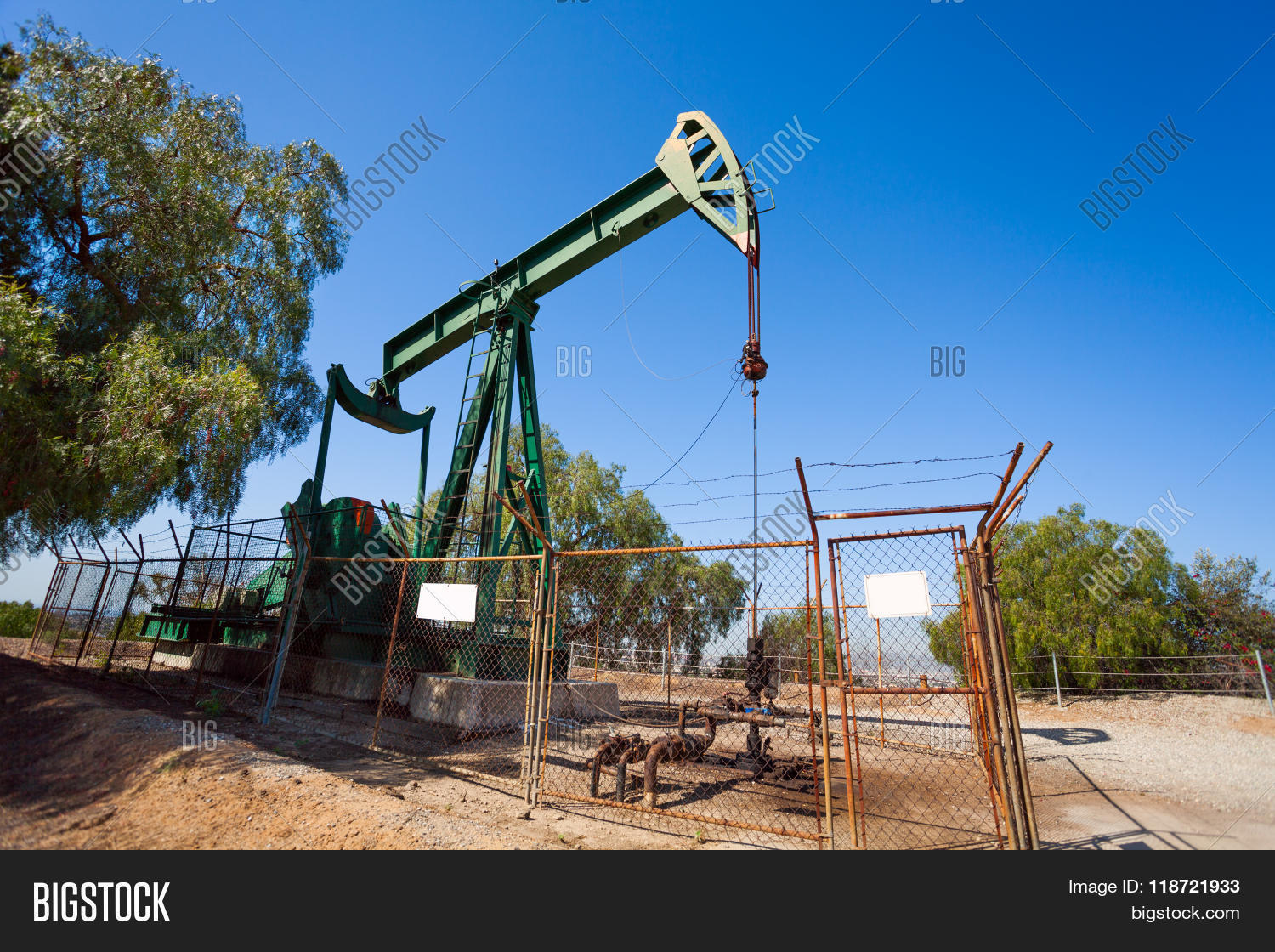 Pump Jacks Extract Oil Image & Photo (Free Trial) Bigstock